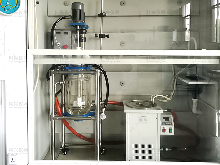 上?？婆d儀器與宜興某化工有限公司合作